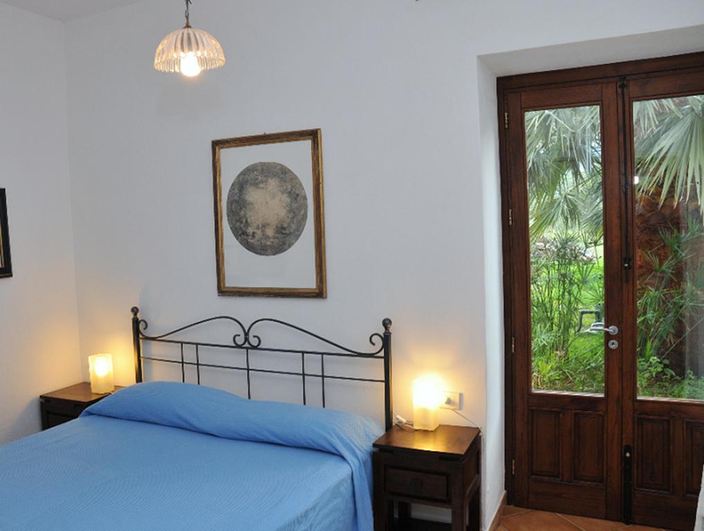 La Manna Di Zabbra Guest House Pollina Rom bilde